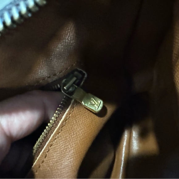 ❌SOLD❌ Vintage Louis Vuitton Bagattelle Hobo Shoulder Bag, Authenticated! EUC - Picture 12 of 16